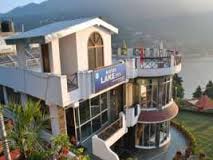 Hotel Lake Inn